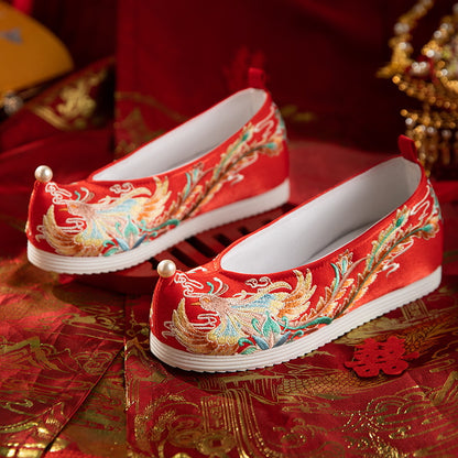 Autumn 2025 Hanfu Shoes — Bride Xiuhe Shoes with Inner Height for Women