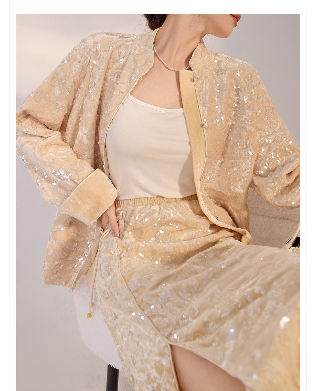 New Chinese Satin Floral Sequin Button Light Luxury Loose Coat