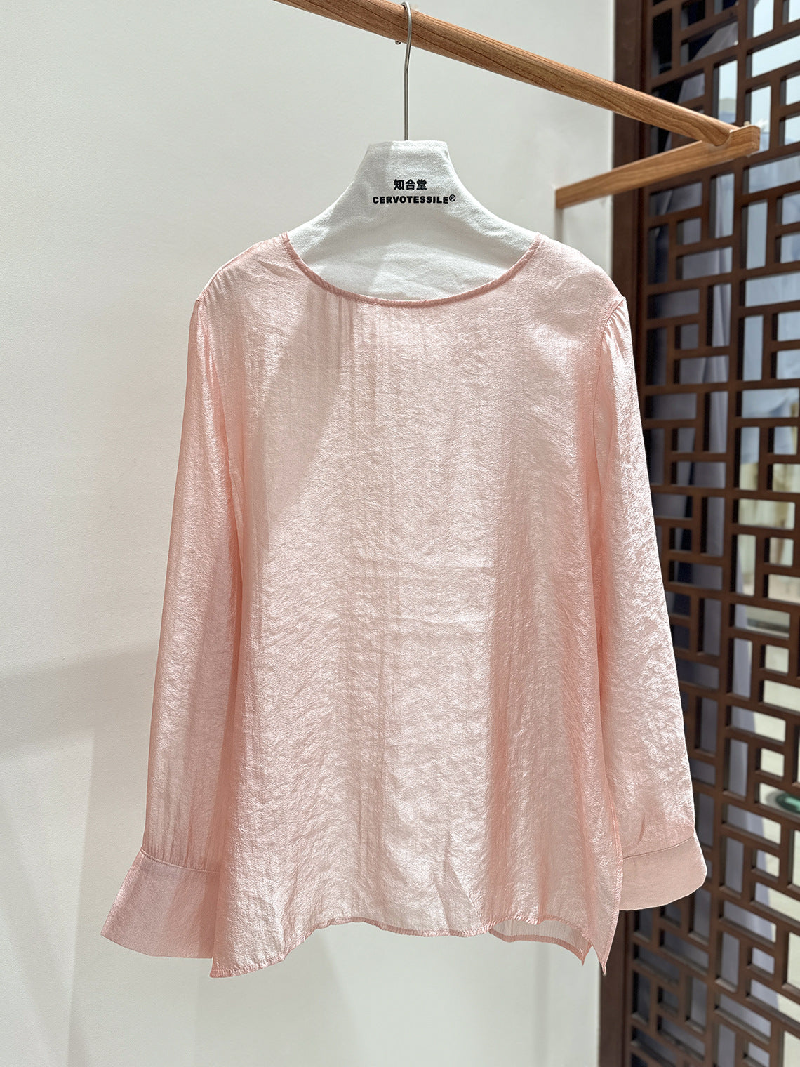 Elegant Round Neck Women's Blouse