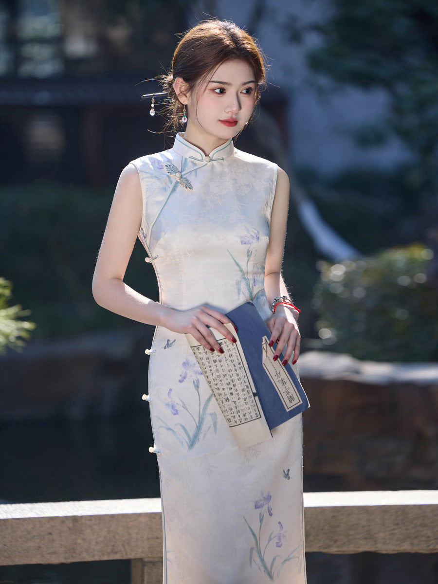 New Chinese Sleeveless Cheongsam – Elegant Jiangnan Retro Style