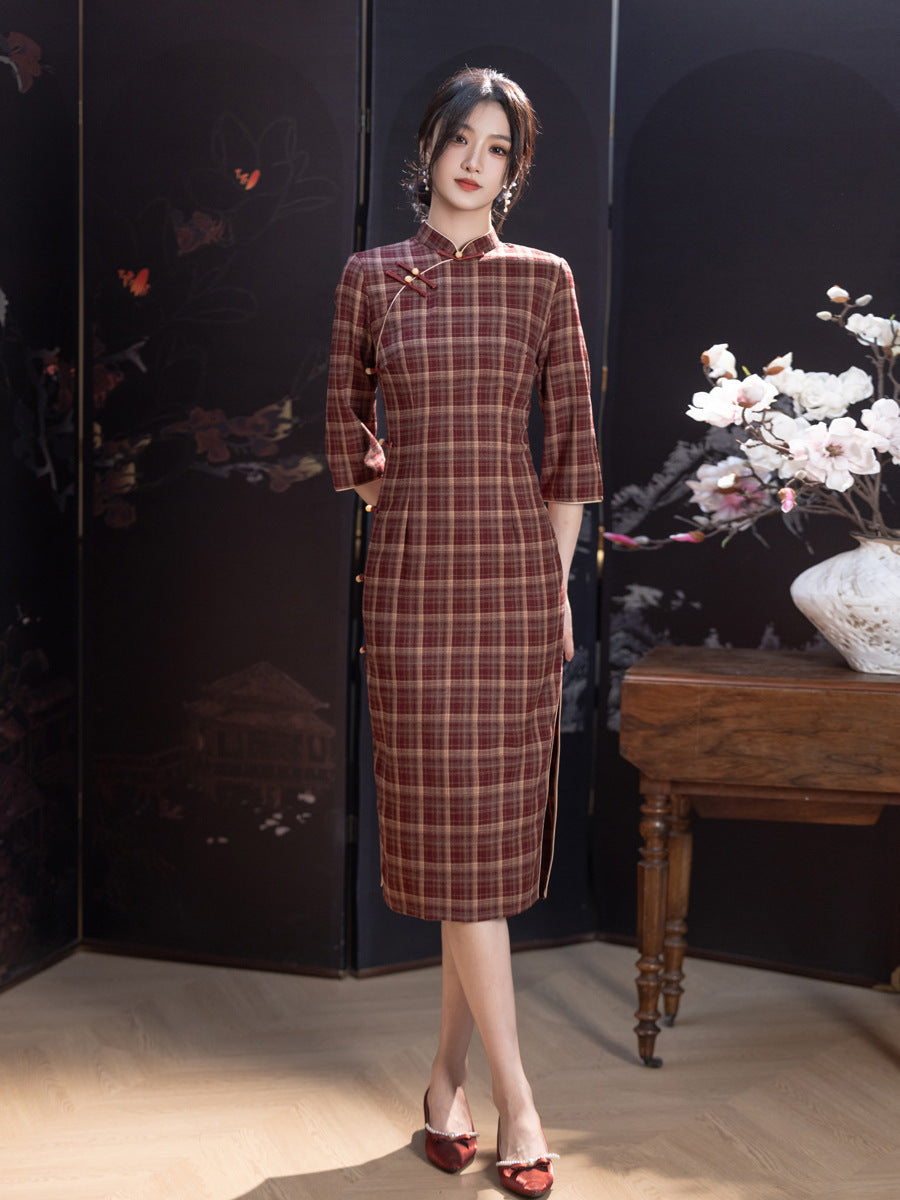 Improved Youth Style Qipao – Three-Quarter Sleeve Daily Dress