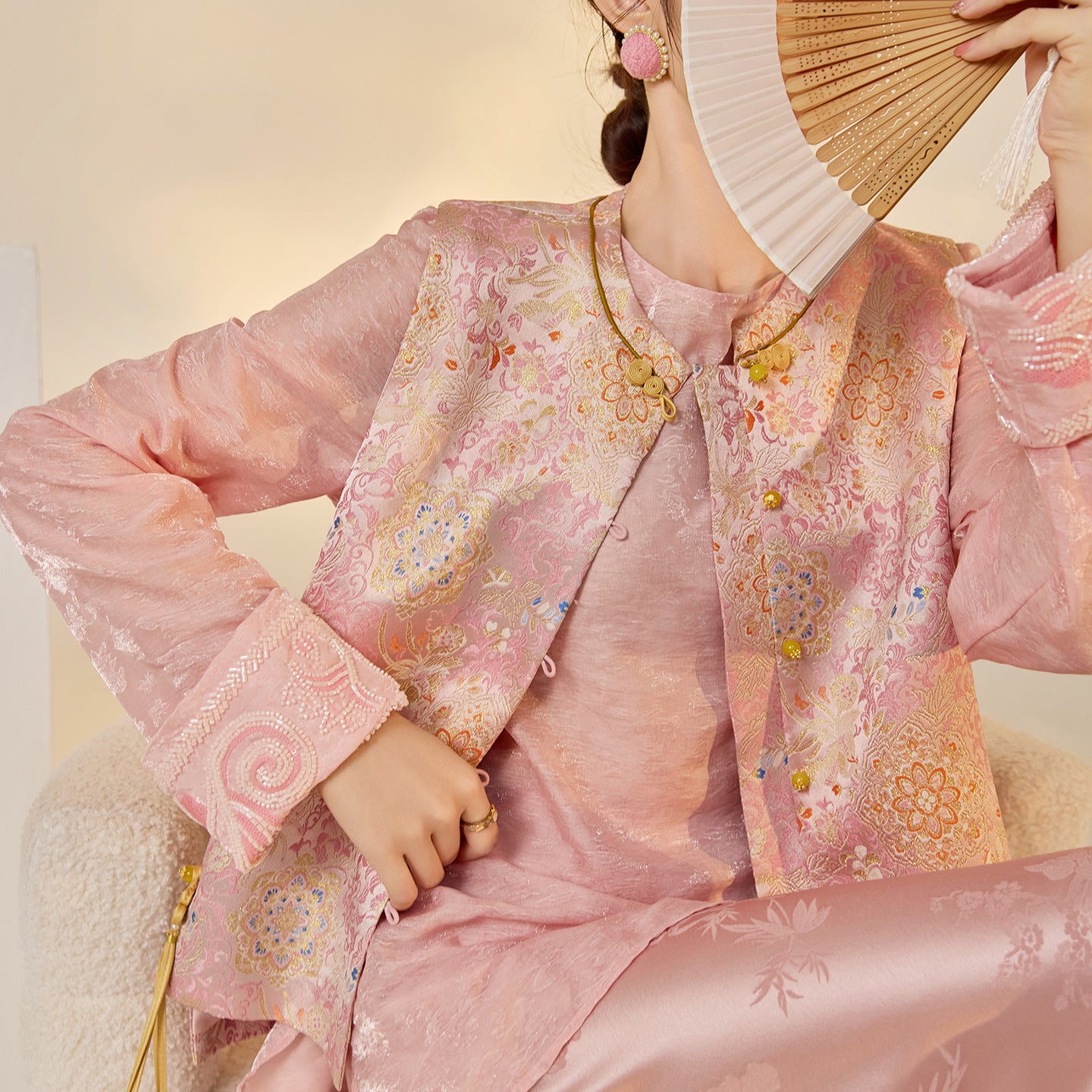 Early Autumn Retro Embroidered Vest | New Chinese Style Women's Top