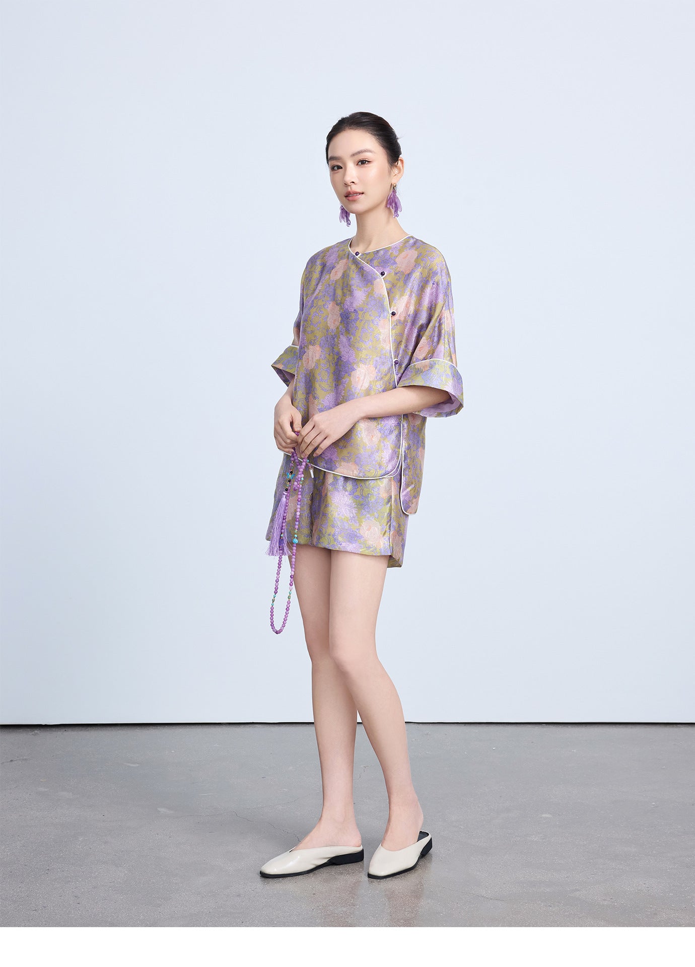 Elegant Chinese Style Summer Top & Shorts Outfit