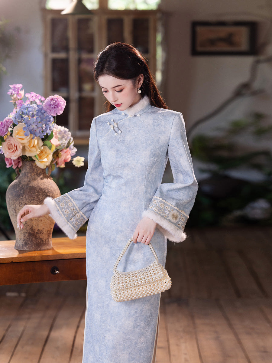 Gentle Brightening Cheongsam | New Chinese Style Winter Thickened Fleece Dress