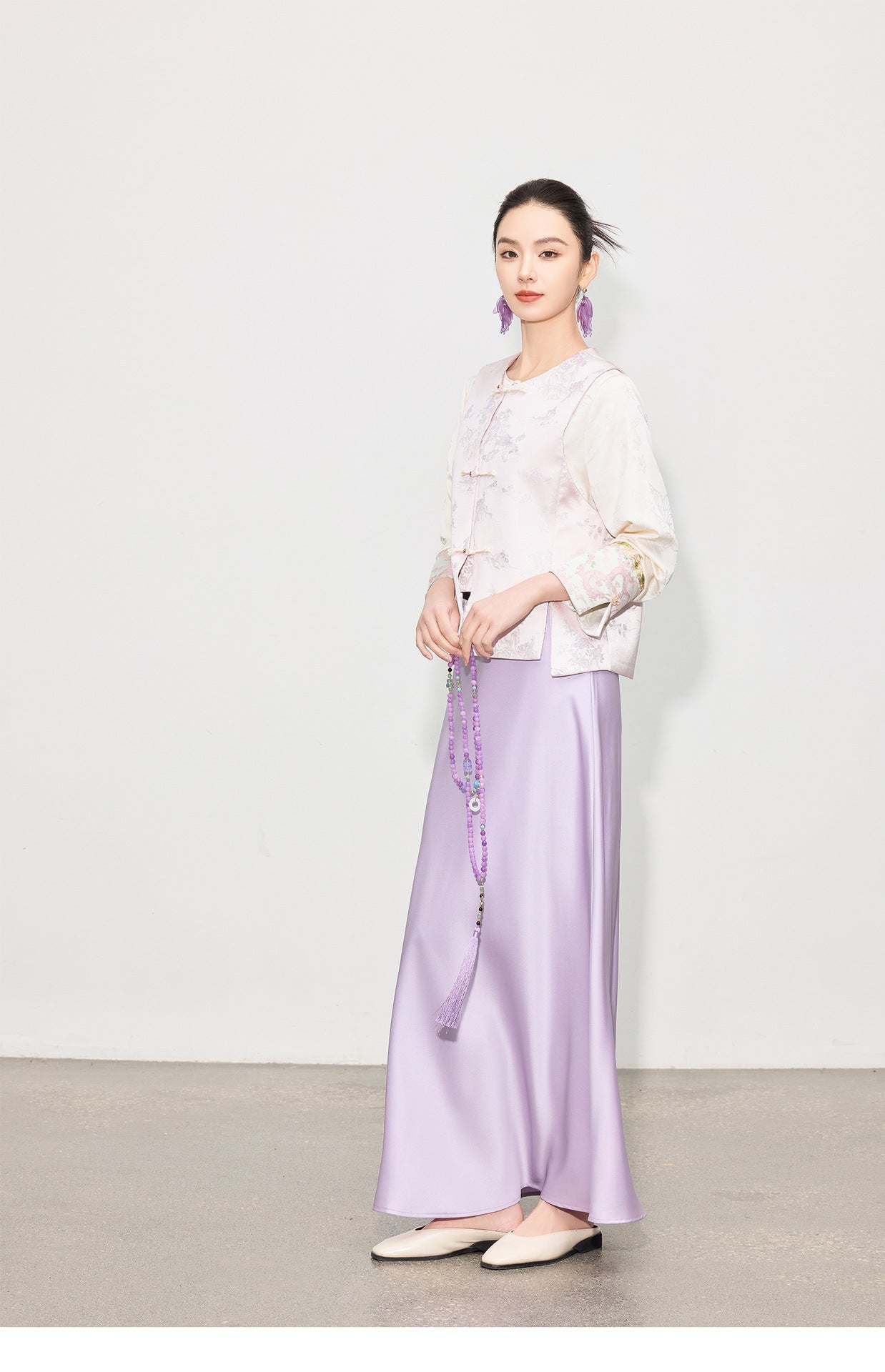 Stylish Button-Up Jacquard Vest for Women