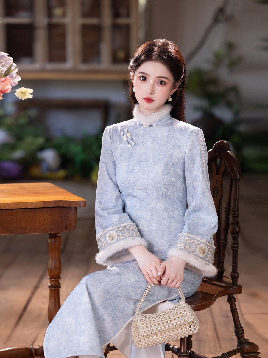 Gentle Brightening Cheongsam | New Chinese Style Winter Thickened Fleece Dress