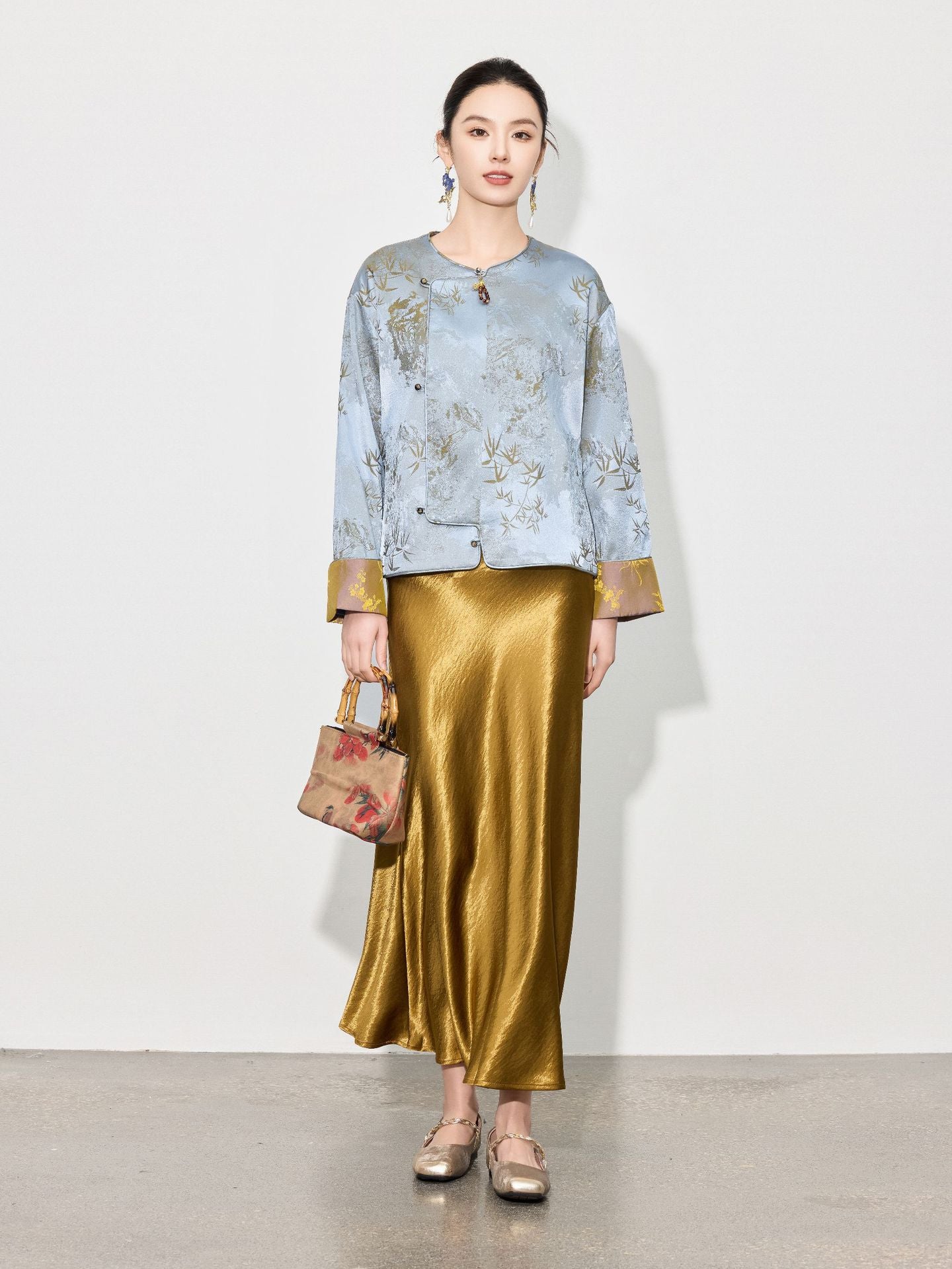 High-End Elegant Jacquard Long Sleeve Top