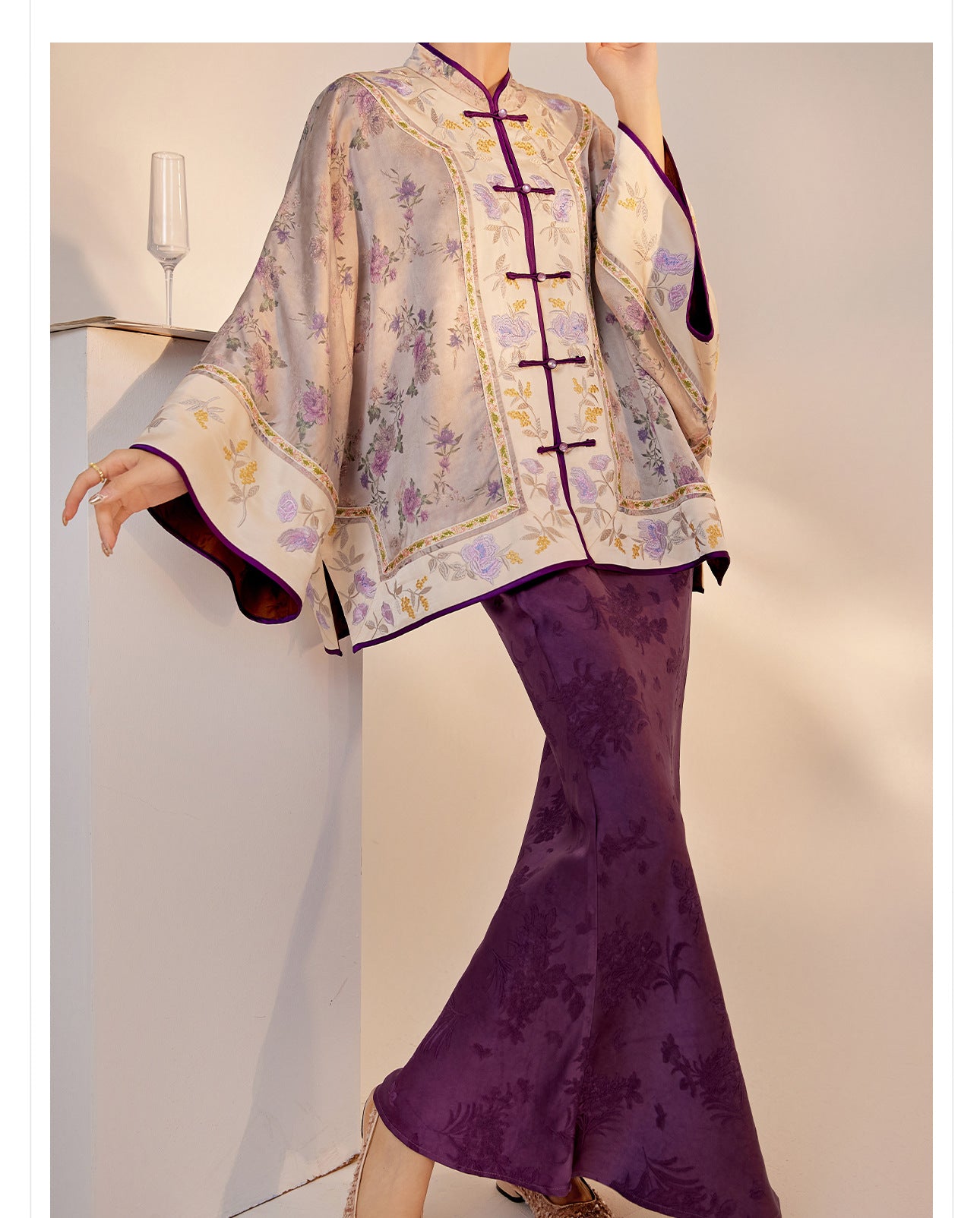 Early Autumn Silk Embroidered Retro Loose Chinese Style Jacket