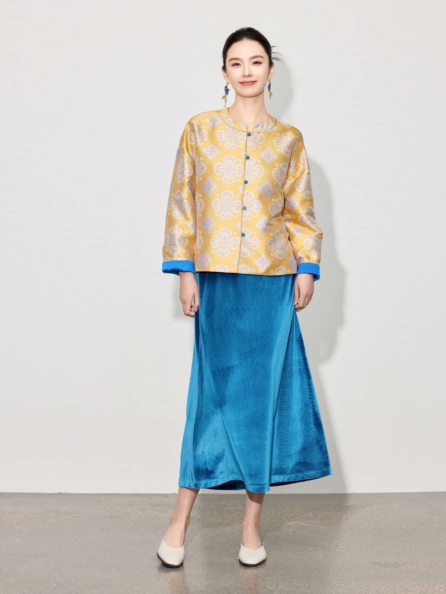 Stylish Retro Jacquard Long Sleeve Jacket