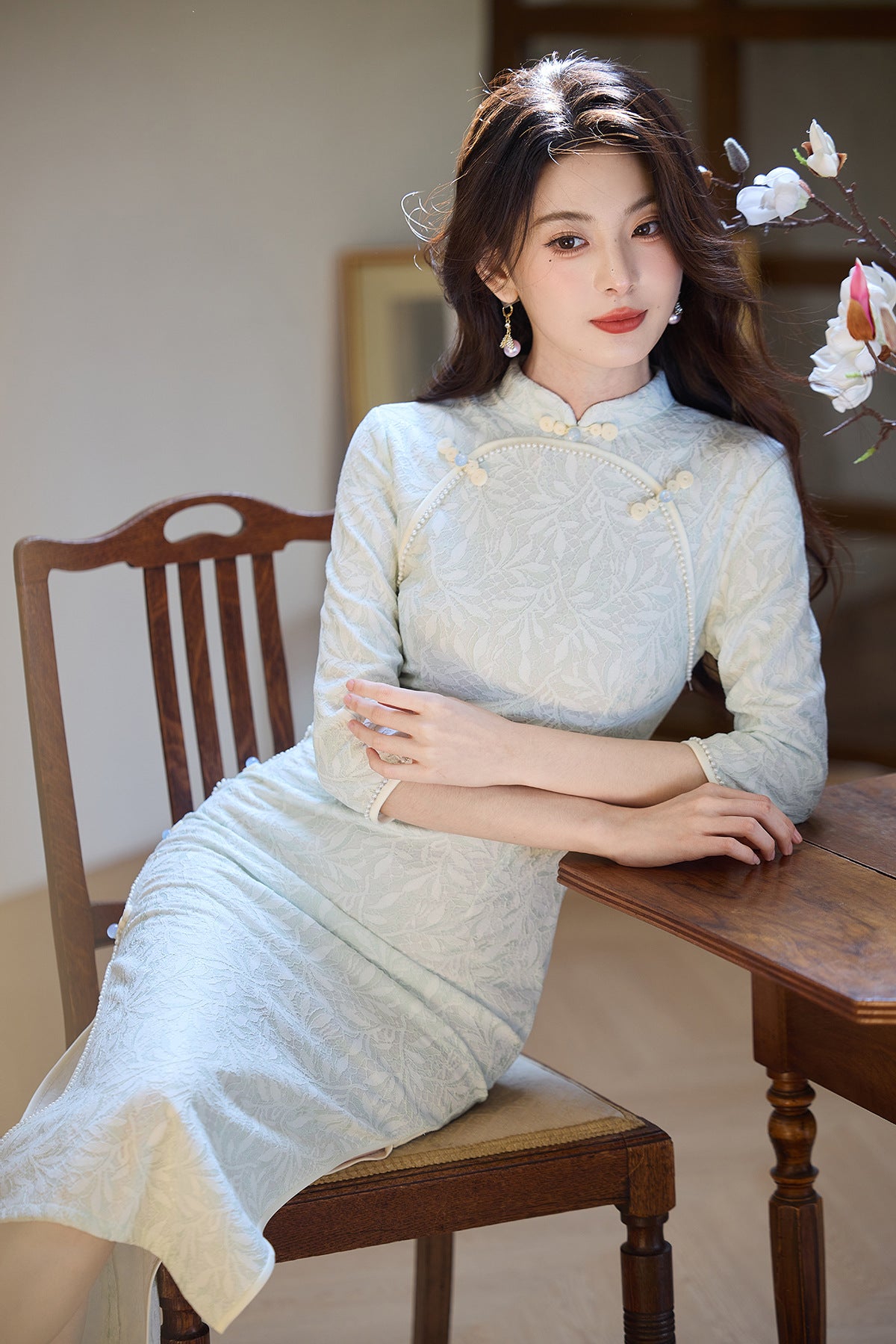 Elegant New Chinese Style Cheongsam – Daily Wear 2025