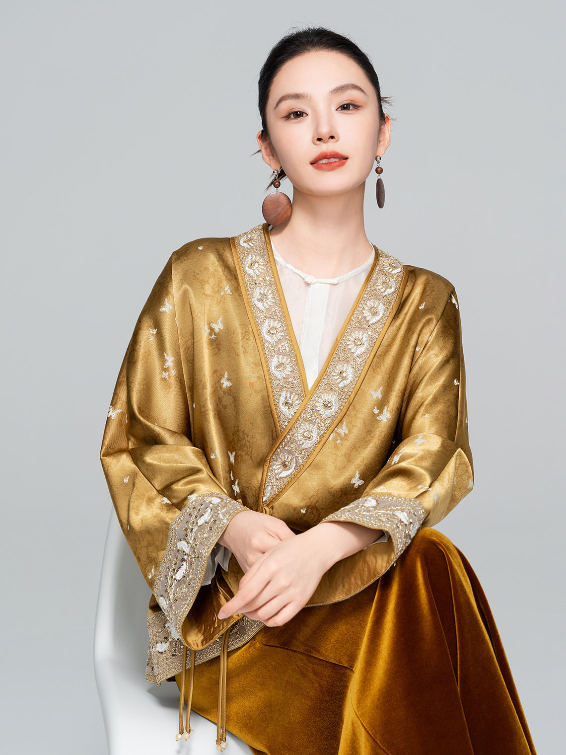 High-End Butterfly Embroidered Outerwear for Women