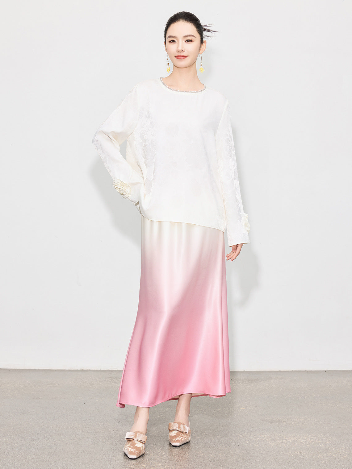 Luxury Acetate Satin Midi Skirt — Gradient High-End Mermaid Style