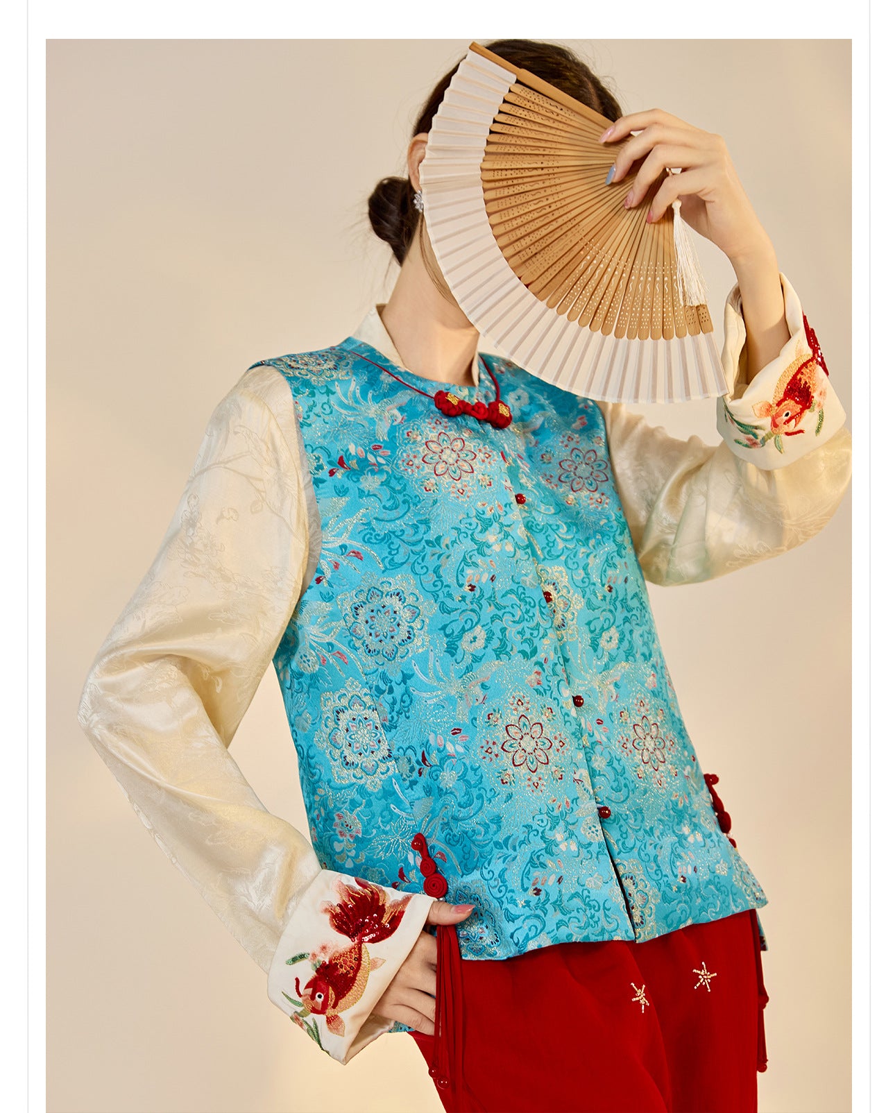 Early Autumn Retro Embroidered Vest | New Chinese Style Women's Top