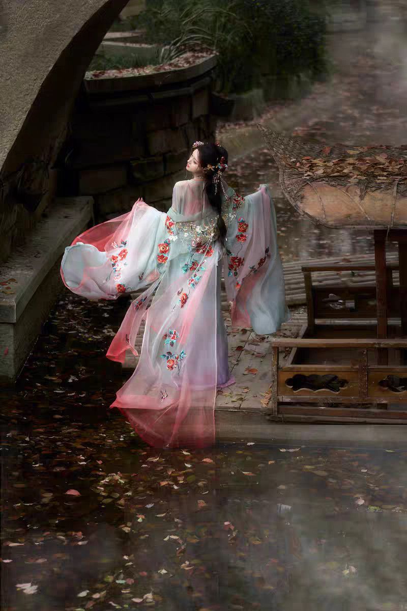 Original Hanfu Set Women's Heavy Embroidery Rose Manor Fairy Style