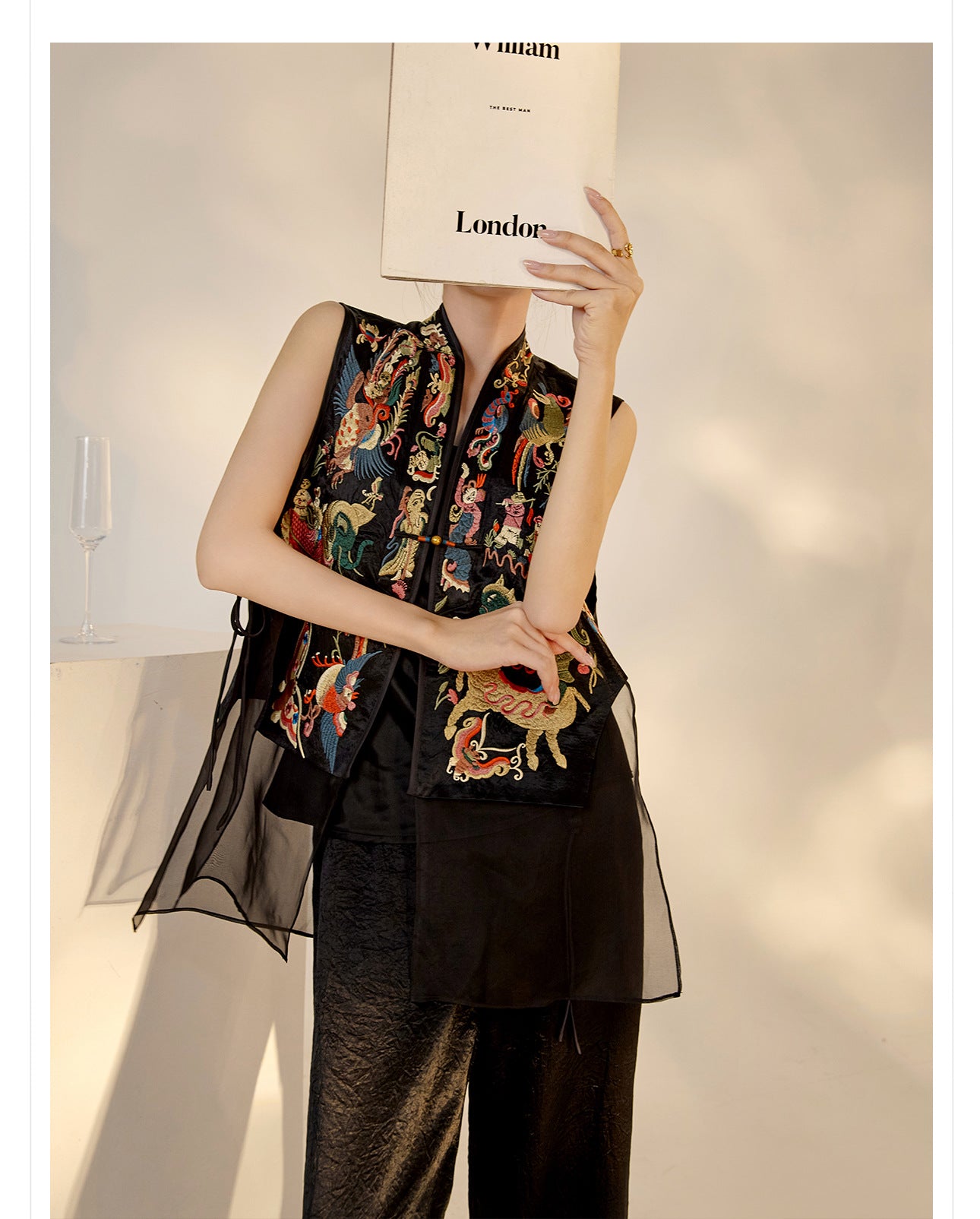 2026 New Chinese Style Silk Embroidered Mesh Patchwork Vintage Vest