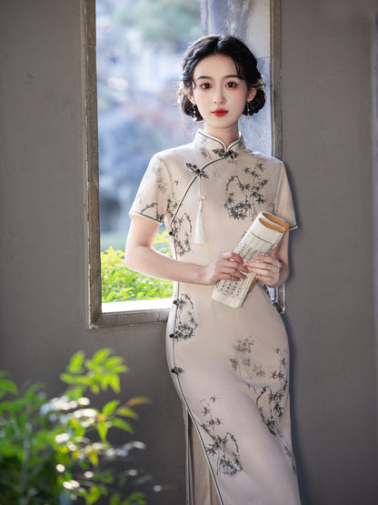 Asymmetrical Long Cheongsam – High-End Elegant Daily Dress
