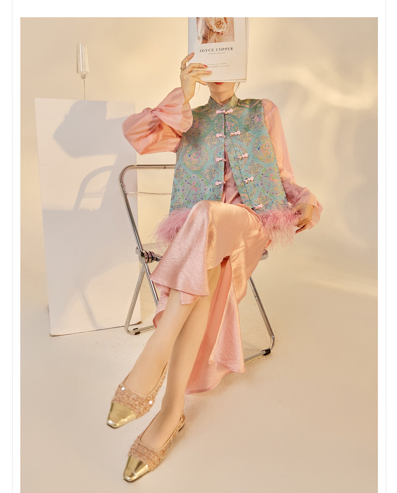 Ostrich Feather Detachable Vest – Elegant New Chinese Style Top