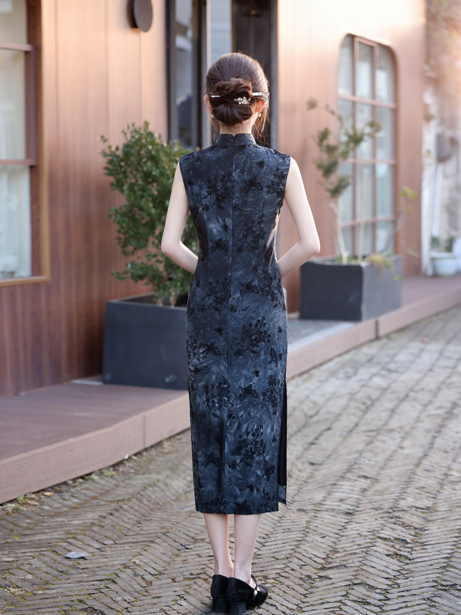 Tie-Dye Velvet Cheongsam – 2025 Sleeveless Mid-Length Dress