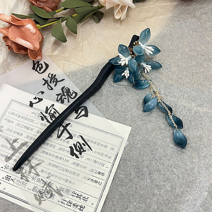 Ink Blue Magnolia Hairpin | New Chinese Style Elegant Wooden Accessory