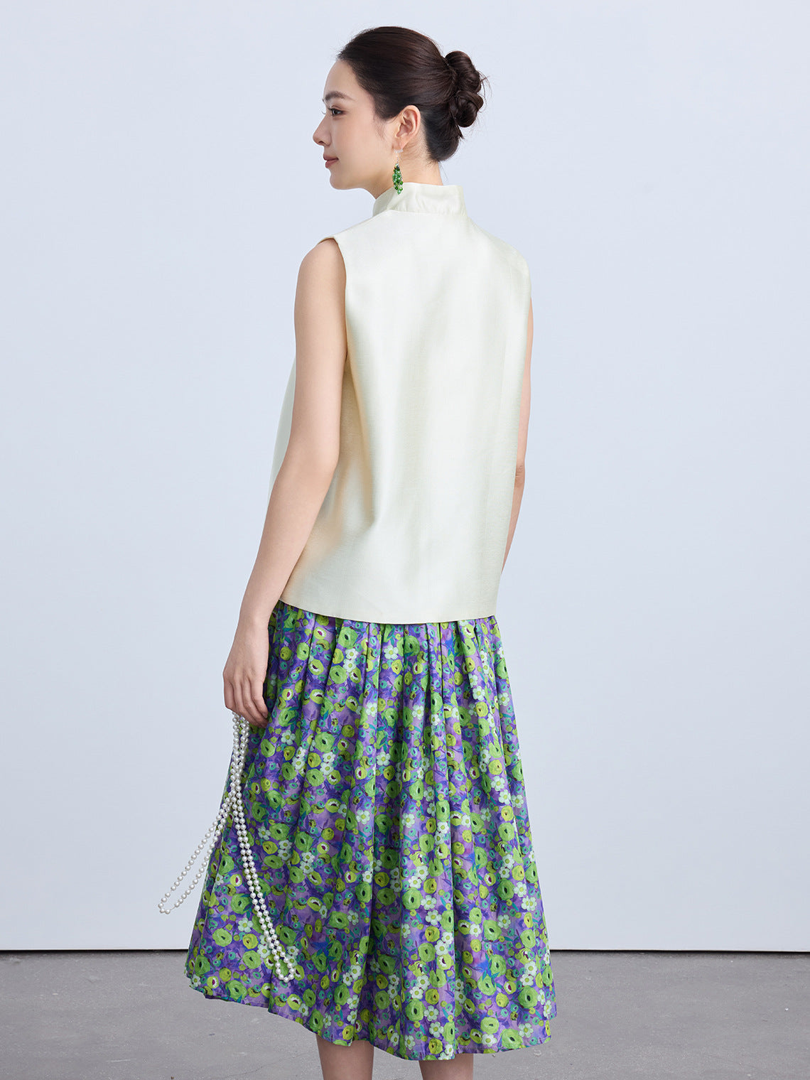 High-End Green Floral Midi Skirt with Elastic Waist