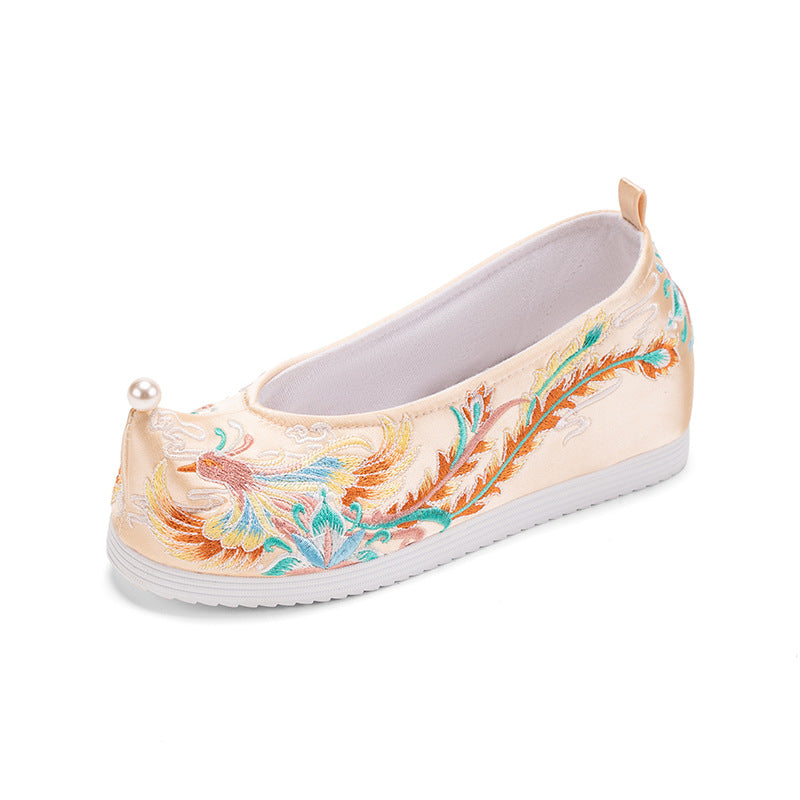 Autumn 2025 Hanfu Shoes — Bride Xiuhe Shoes with Inner Height for Women