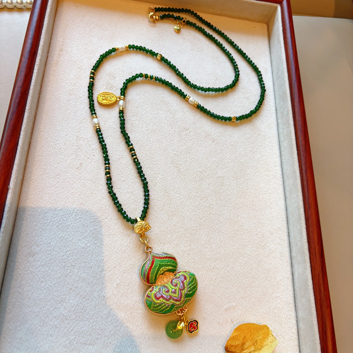 Handmade Song Brocade Gourd Necklace | New Chinese Style Cultural Heritage Accessory