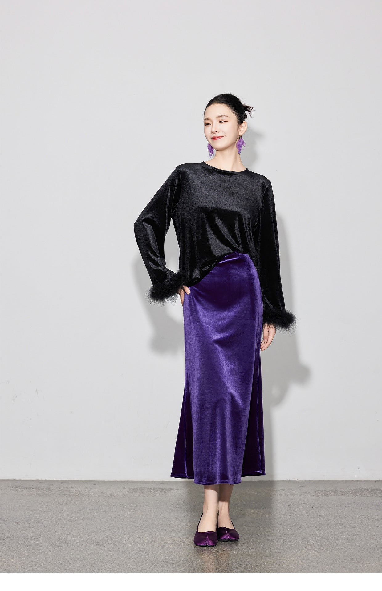 Chic Vintage High-Waist Velvet Long Skirt