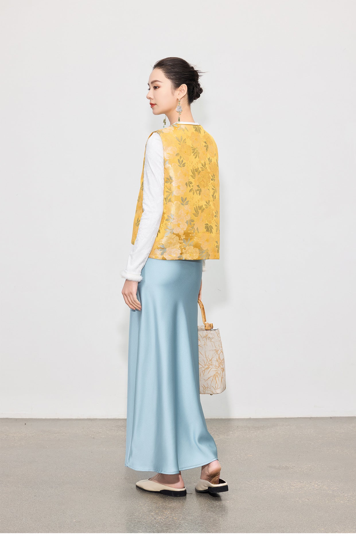 Stylish Retro Jacquard Vest for Women