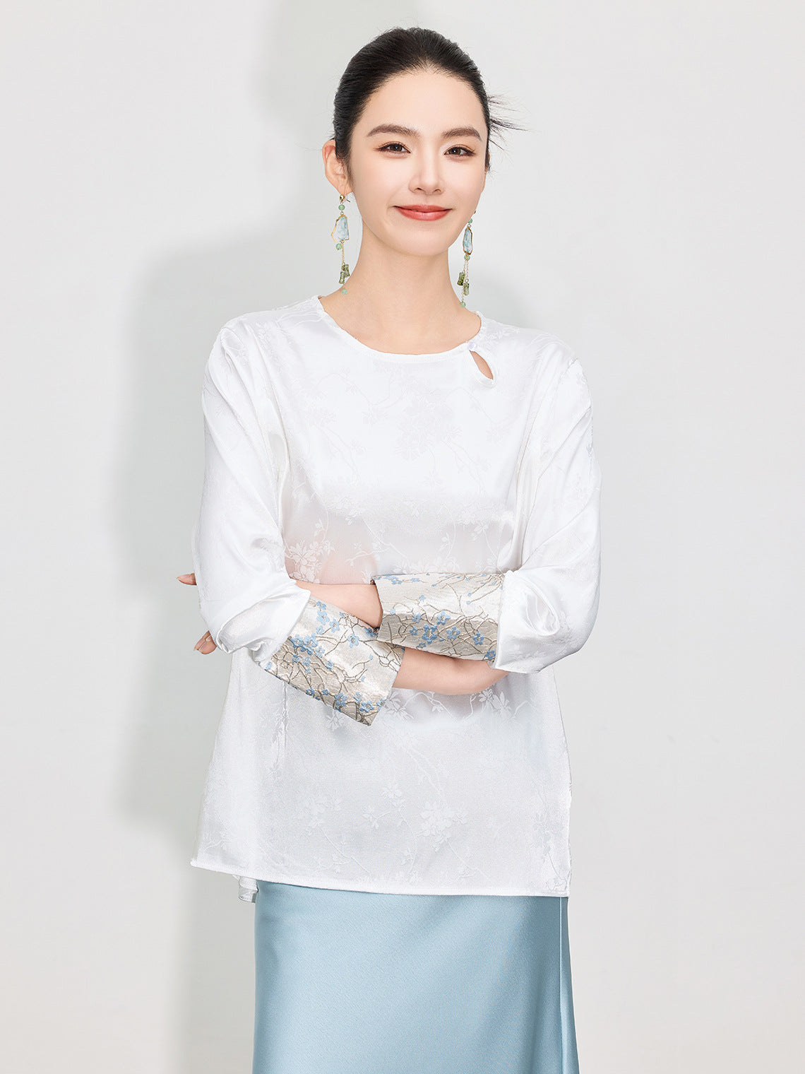 Elegant Spring Jacquard Hollow Shirt for Women