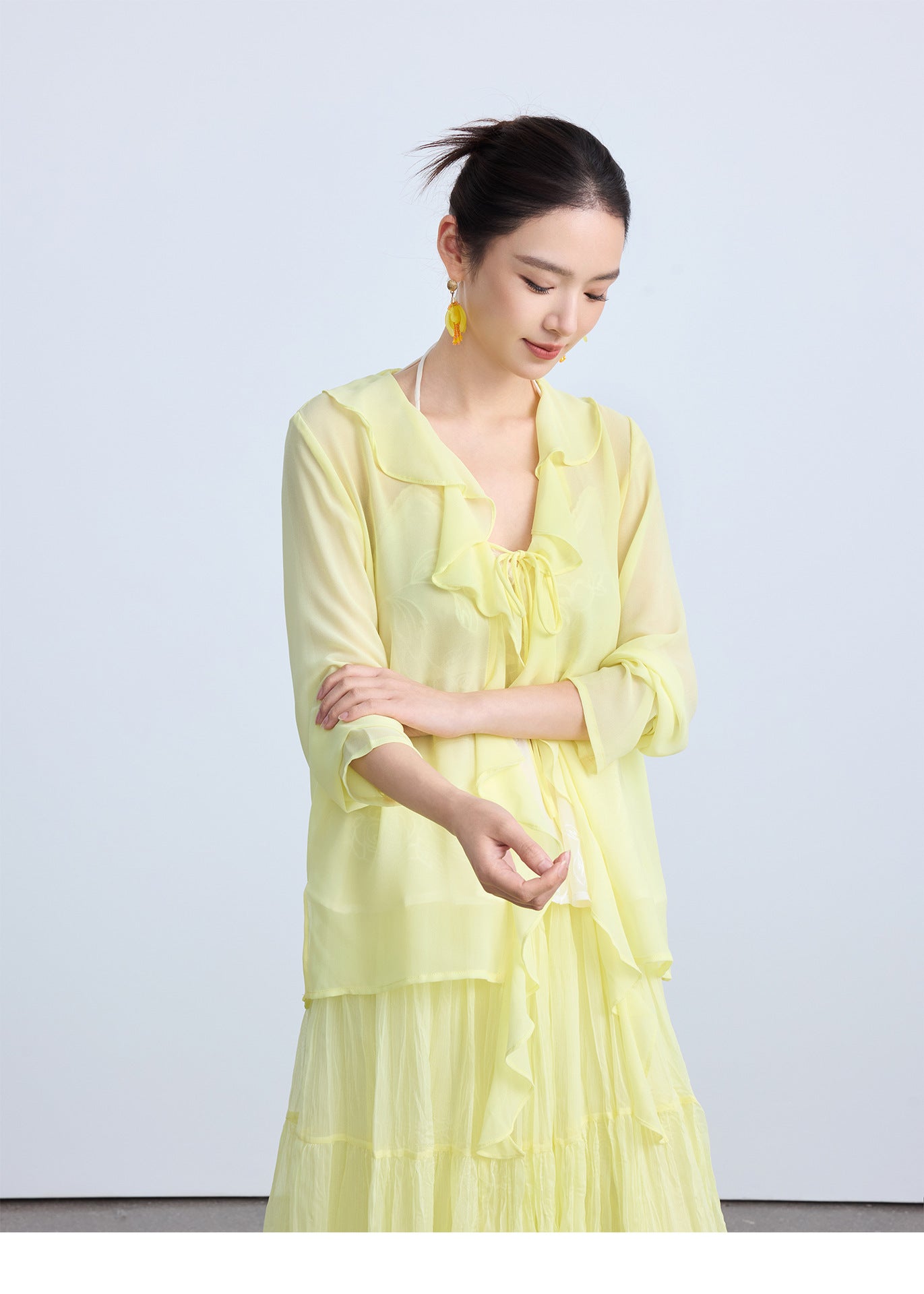 Lightweight Flowing Chinese Style Long Sleeve Top