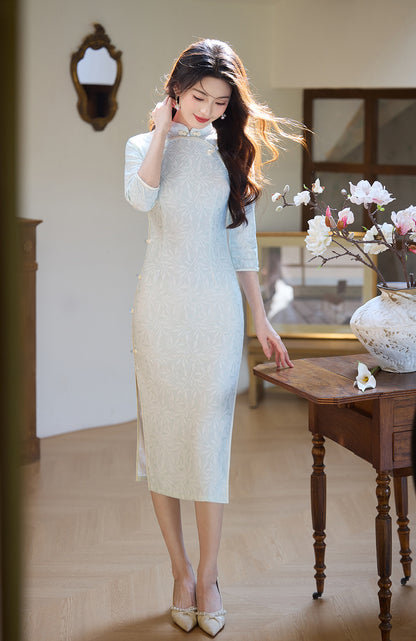 Elegant New Chinese Style Cheongsam – Daily Wear 2025