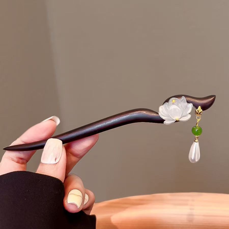 Lotus Sandalwood Hairpin | Ancient Style Tassel Step Shake Accessory