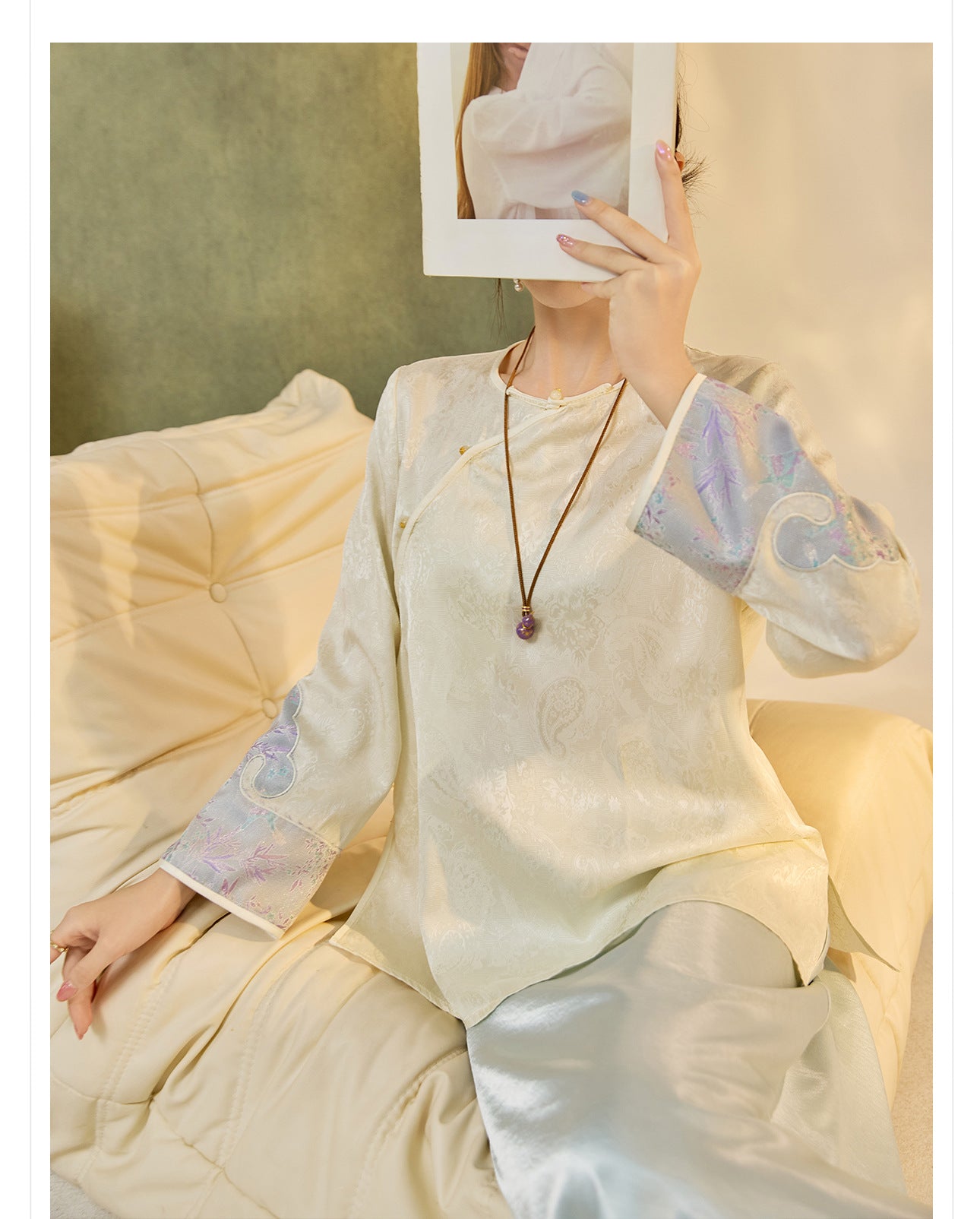 2025 New Chinese Style Elegant Jacquard Shirt | High-End Embroidered Button Top