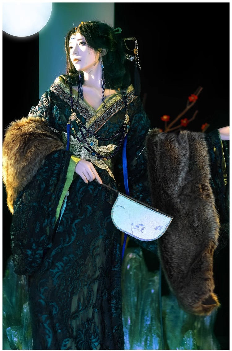 2026 Original Warring States Hanfu – Autumn Winter Large Sleeve Robe