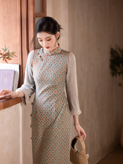 Improved New Chinese Style Qipao – Daily Elegant Winter Dress