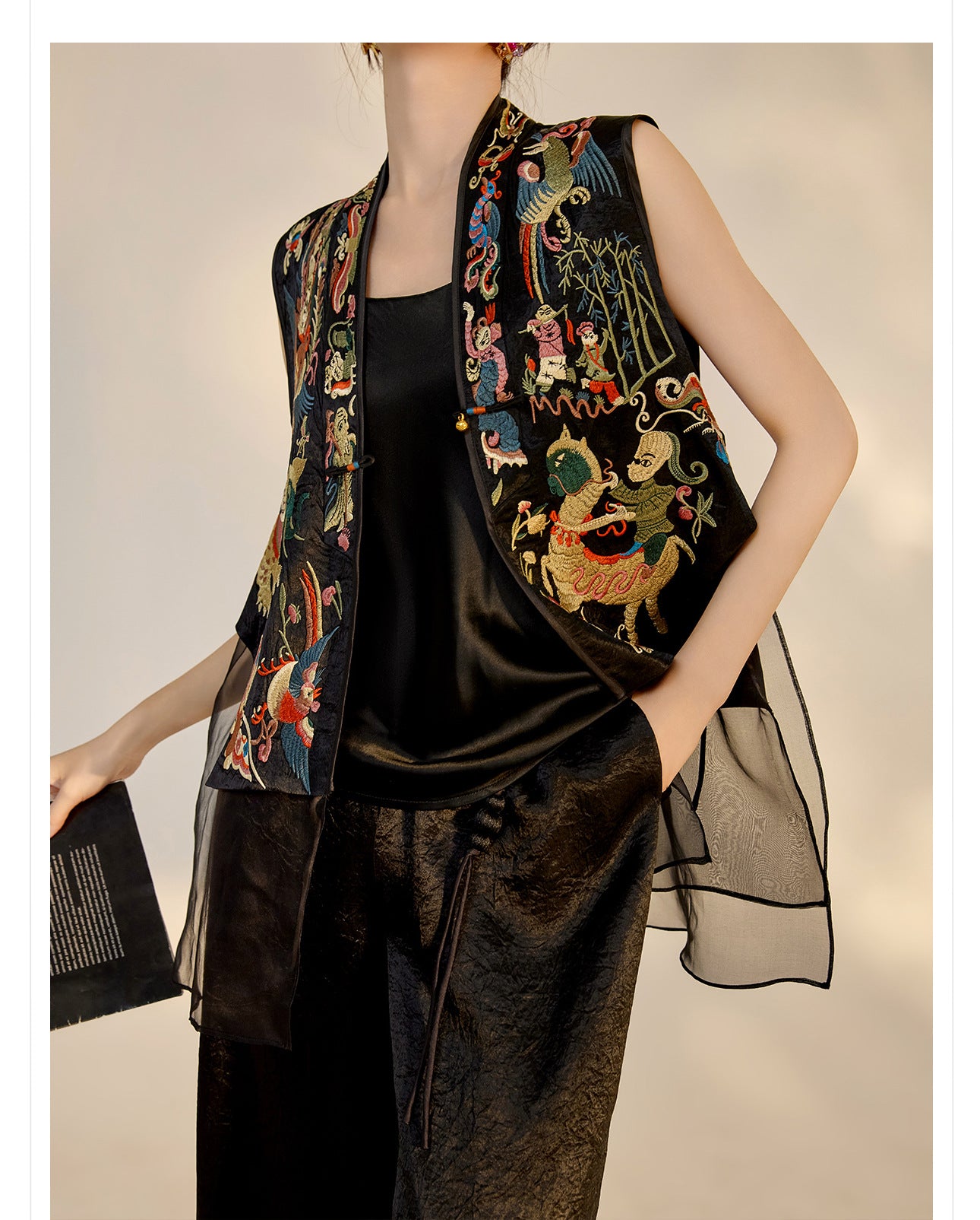 2026 New Chinese Style Silk Embroidered Mesh Patchwork Vintage Vest