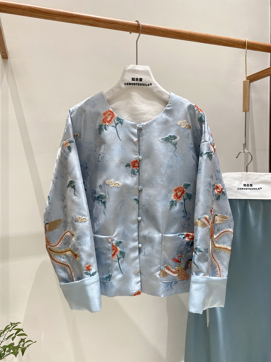 Elegant Loose Embroidered Jacket