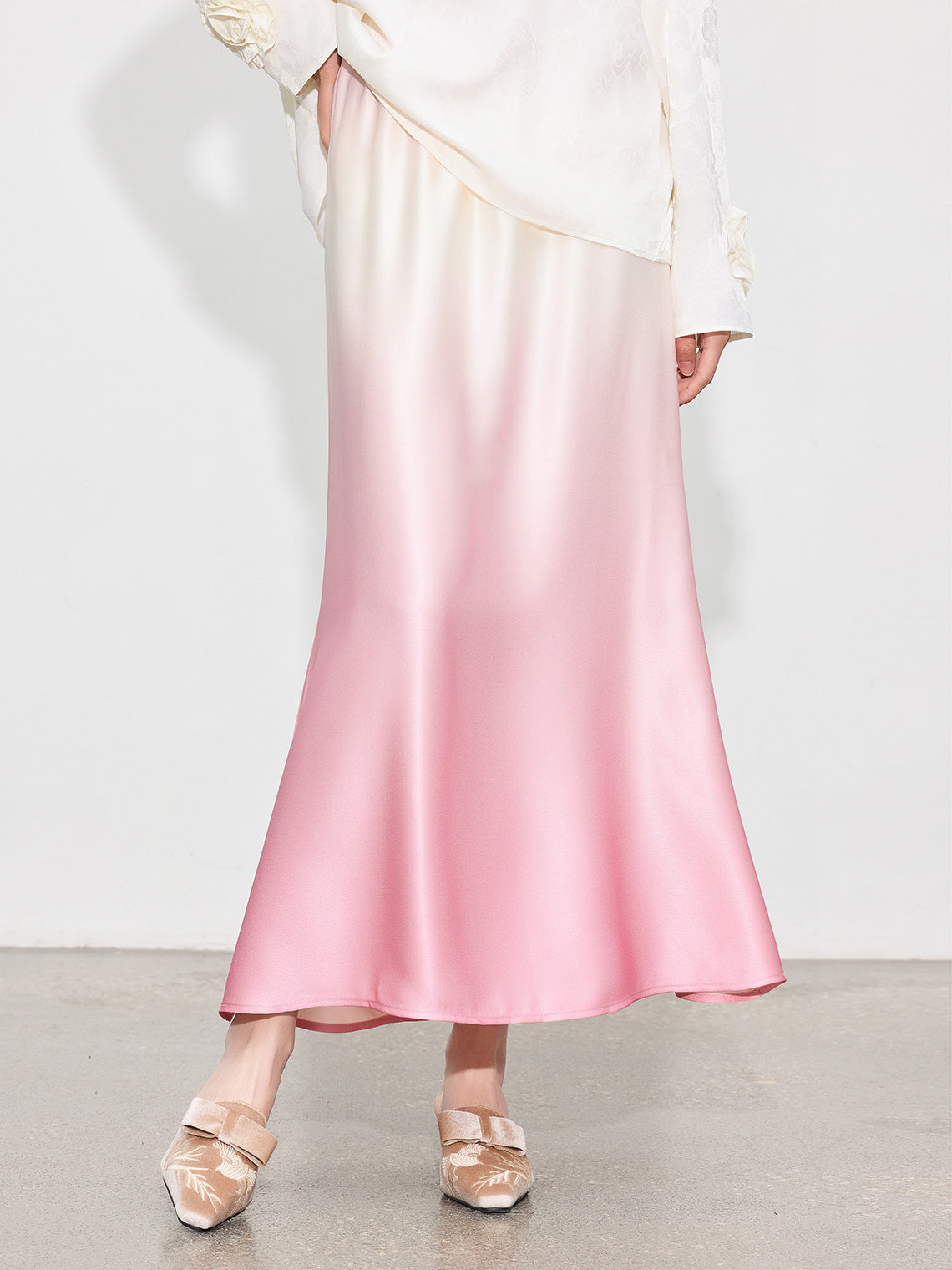 High-End Gradient Satin Mermaid Midi Skirt, Spring Design