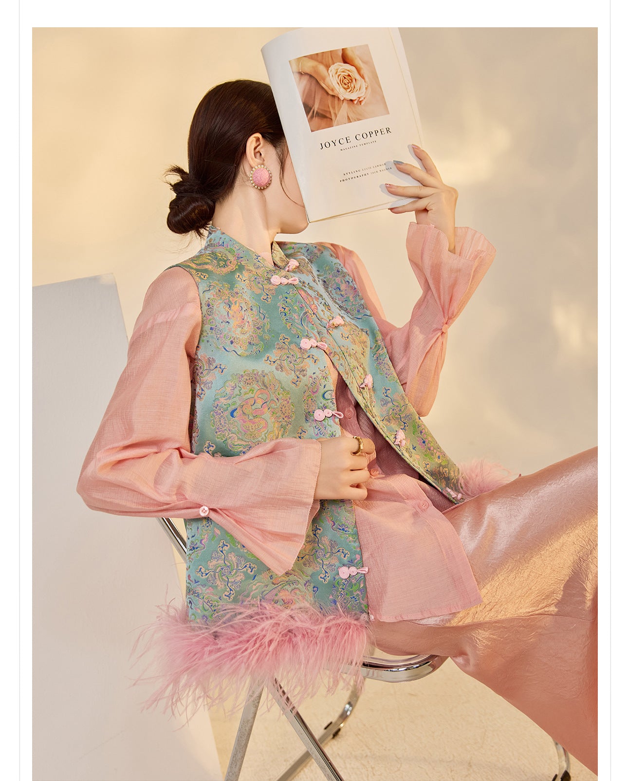 Ostrich Feather Detachable Vest – Elegant New Chinese Style Top