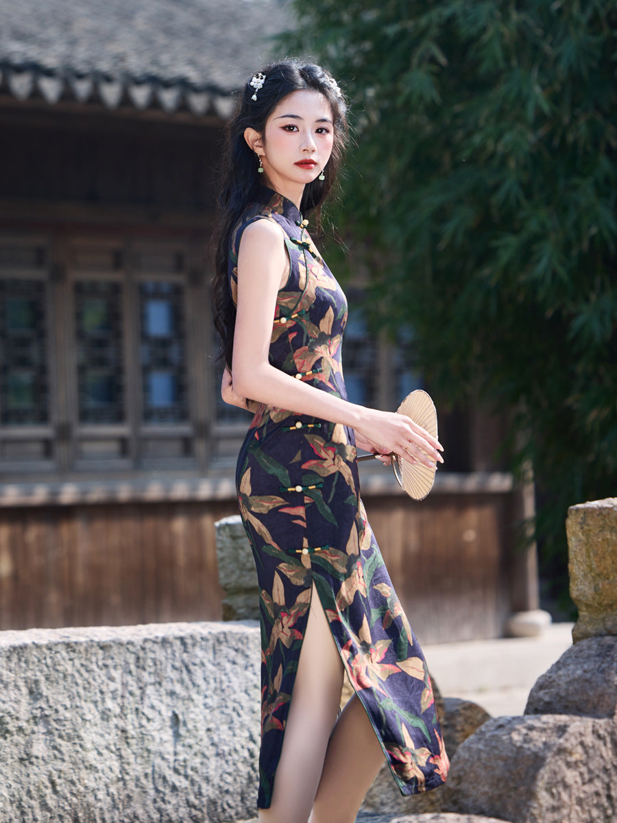 Youthful Sleeveless Cheongsam – Beautiful Daily Wear Dress