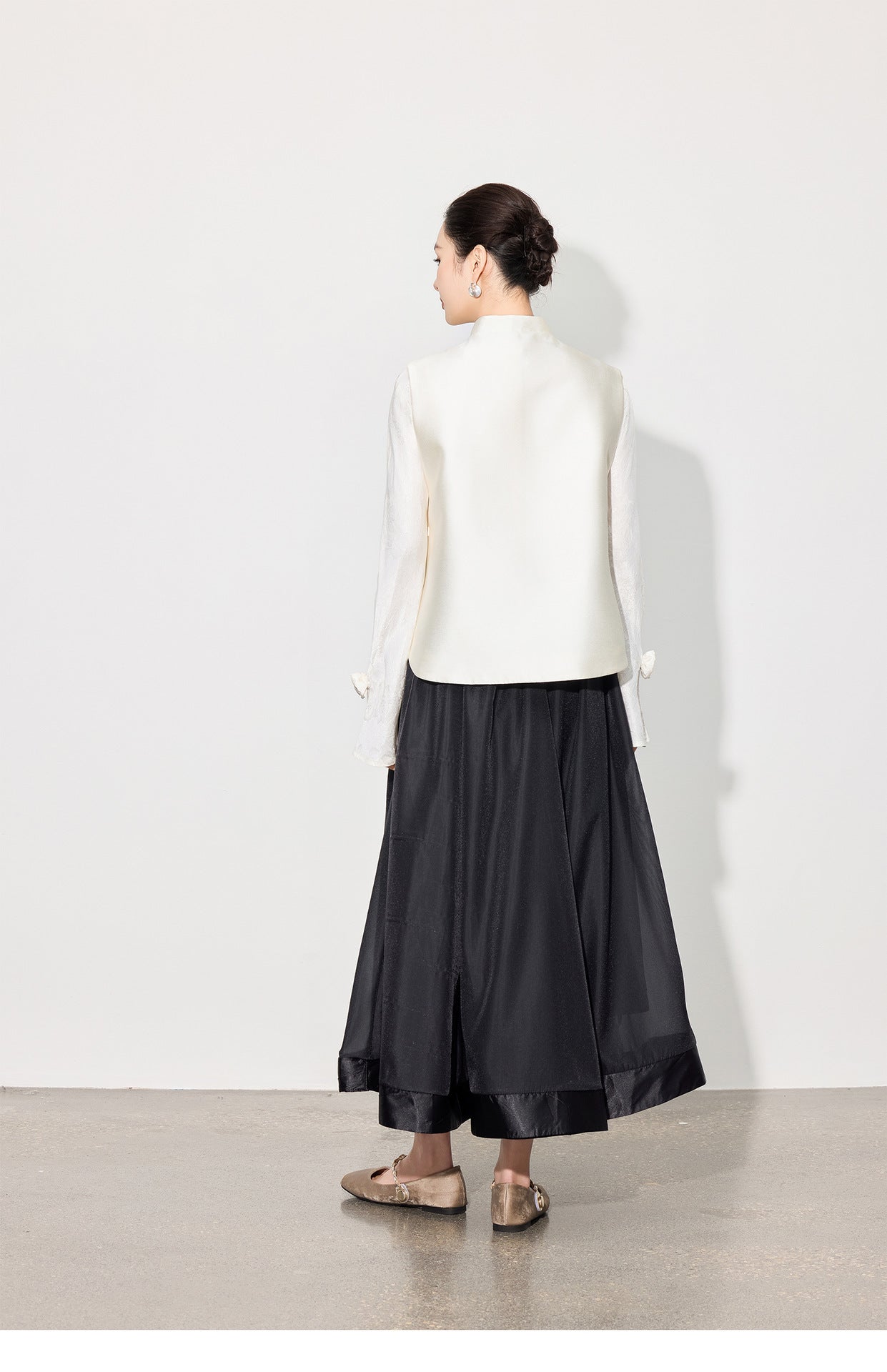 High-End Solid Color Long Skirt — Timeless A-Line Silhouette