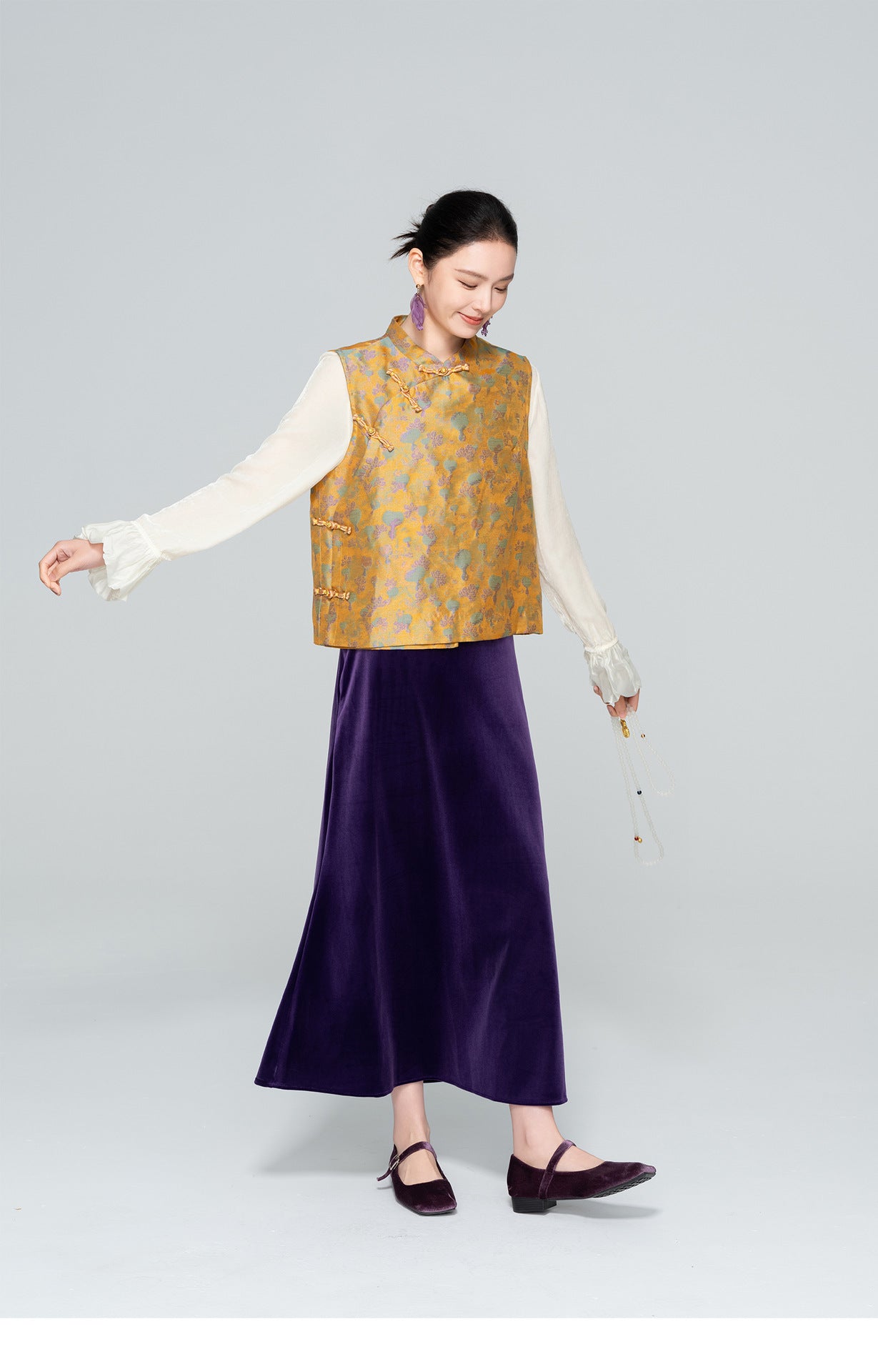 Stylish Sleeveless Vest with Stand Collar