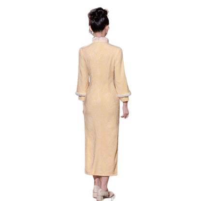 Elegant Yellow Winter Cheongsam – High-End Warm Daily Style