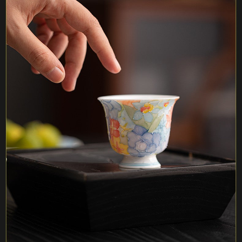 Jingdezhen Hand-Painted Underglaze Master Tea Cup Threaded Design