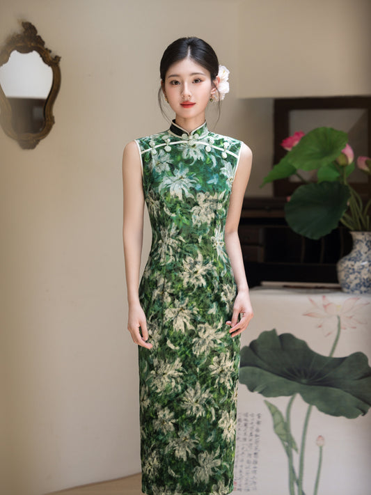 Jiangnan Retro Velvet Qipao – High-End Slim Fit Autumn Dress