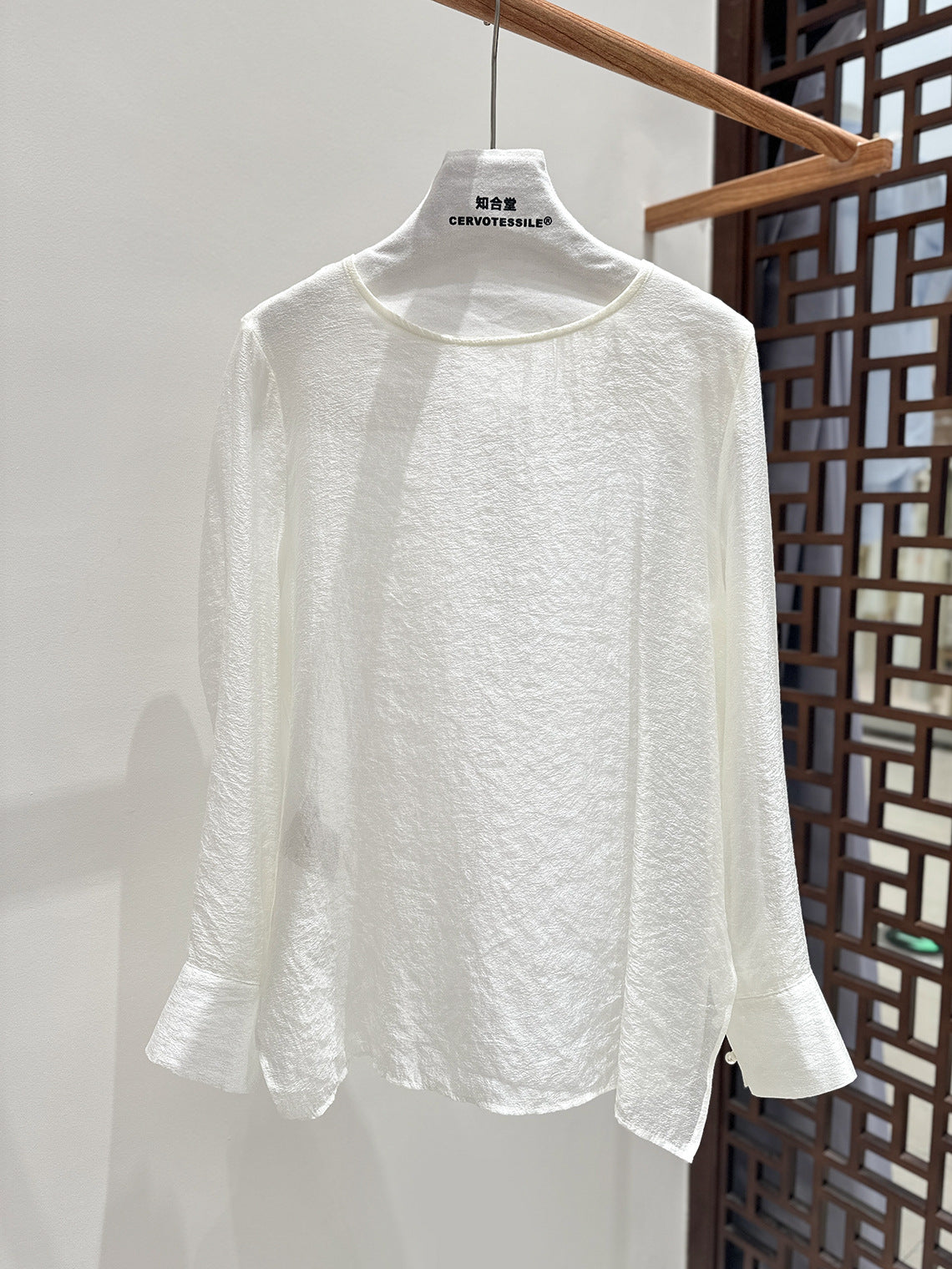 Elegant Round Neck Women's Blouse