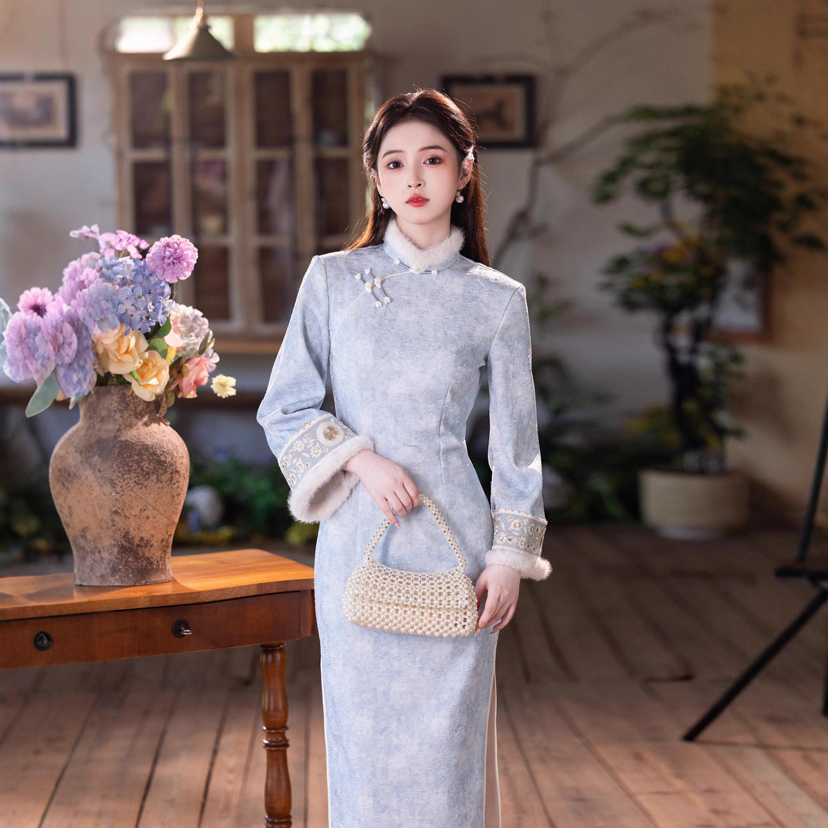 Gentle Brightening Cheongsam | New Chinese Style Winter Thickened Fleece Dress