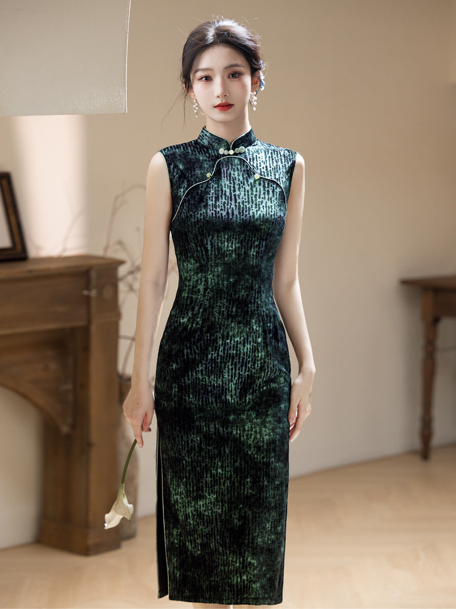 Retro Elegant Black Cheongsam – 2025 New Women's Dress