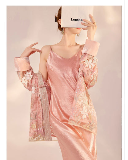 Spring New Chinese Style Velvet Sequin Embroidered Mesh Blouse