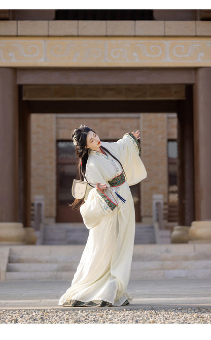 Warring States Hanfu — Straight Skirt Robe with Large Volume Tail for Women